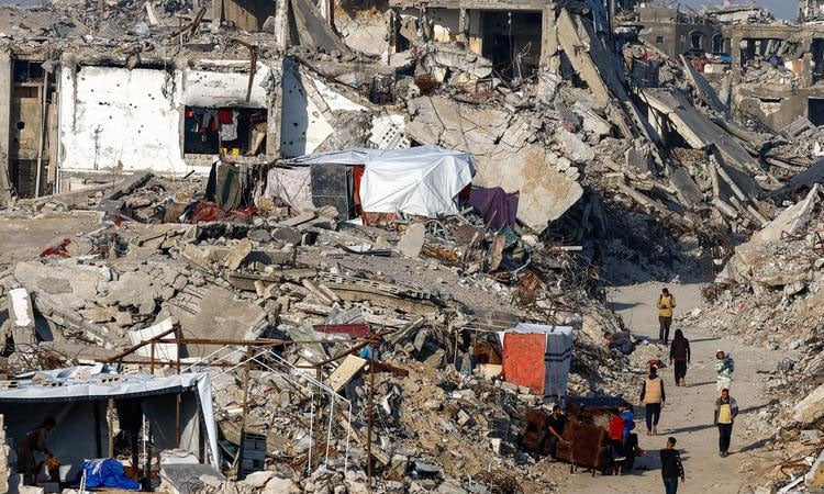 Israeli strikes kill 27 in Gaza in spite of fragile truce