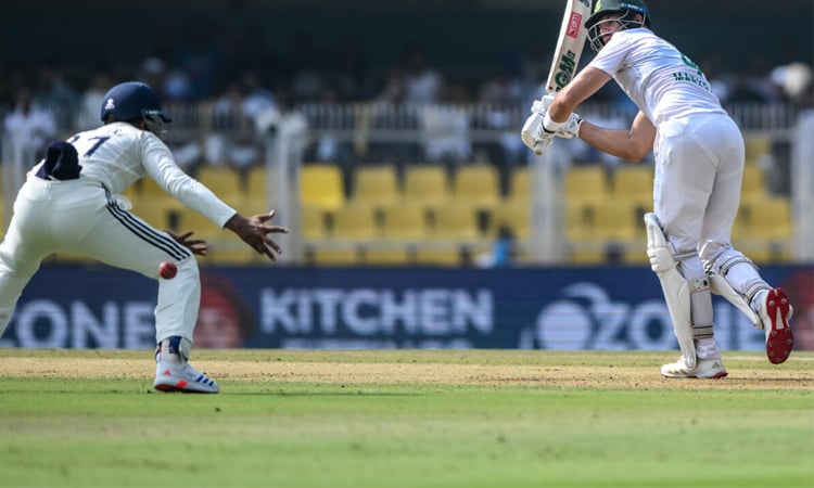 Markram falls as South Africa reach 82-1 in second India Test