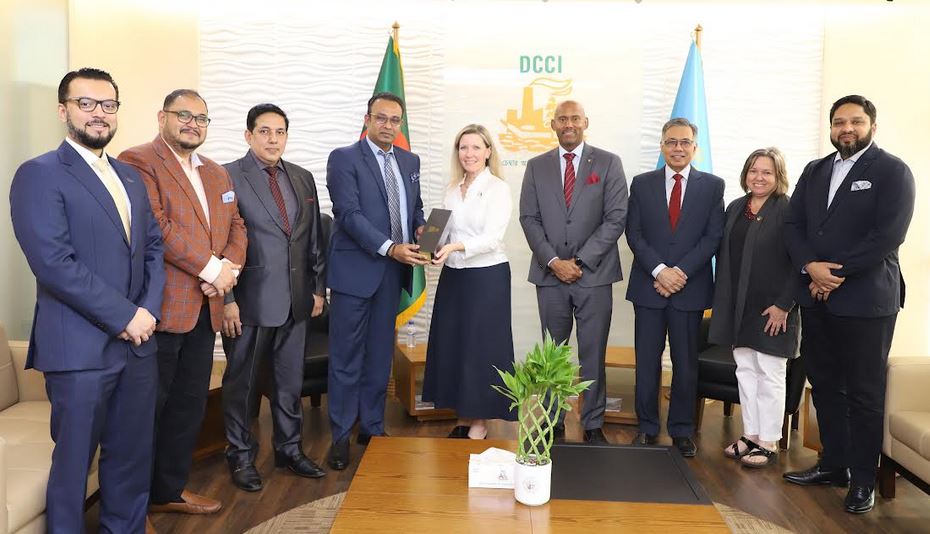 Sara Wilshaw meets with acting DCCI President