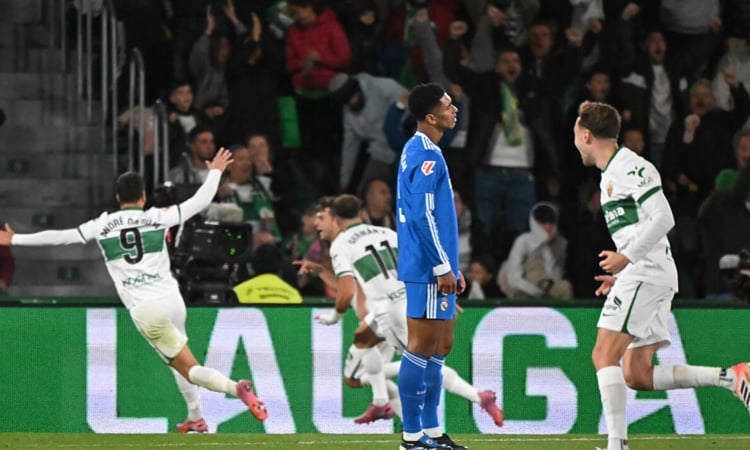 Real Madrid drop points at Elche, Atletico scrape win