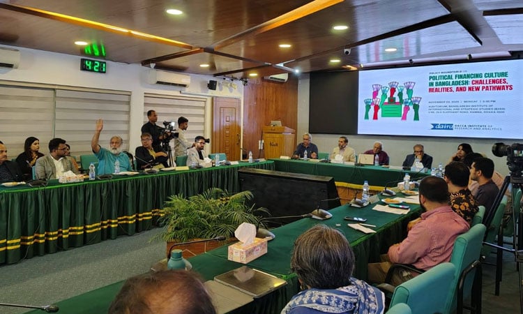 Experts for systemic reform in political financing