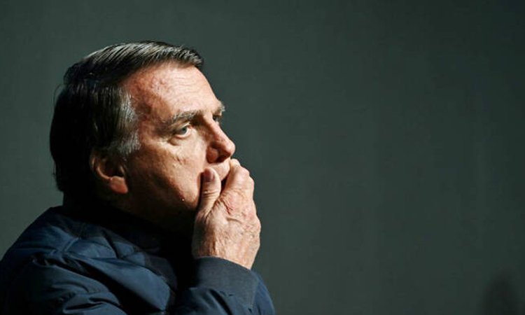 Brazil court votes to uphold Bolsonaro jailing after 'attempt to flee'