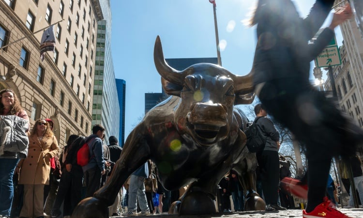 Asia markets advance as odds for another Fed rate cut grow