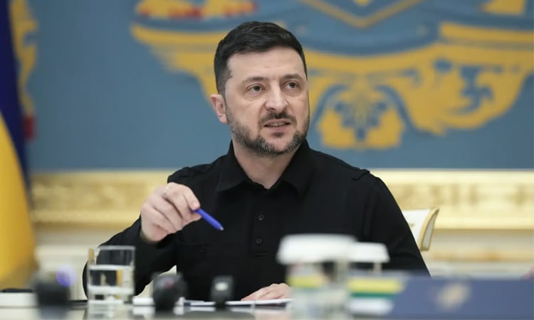 Zelensky welcomes 'principles' of new US draft to end war