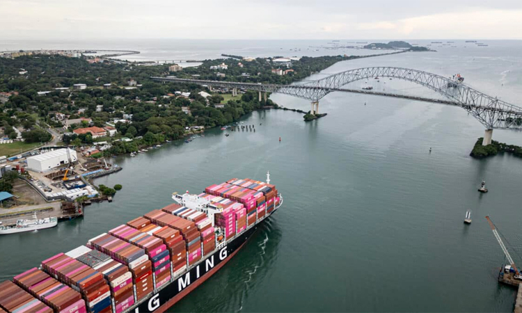 China likely to bid on building new Panama Canal ports