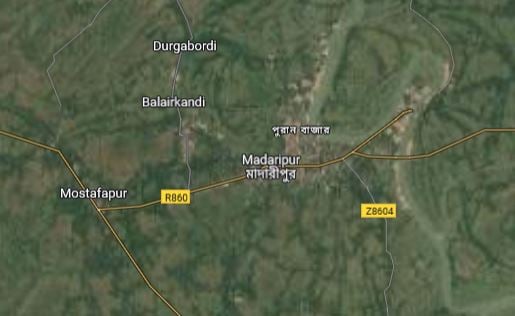 Madaripur fire service members working in high-risk building