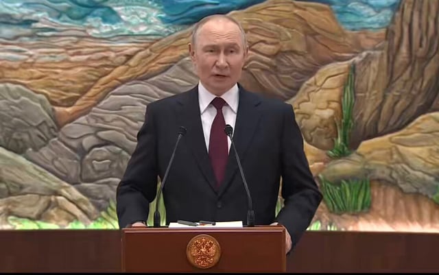Putin says Russia will fight on unless Ukraine cedes land