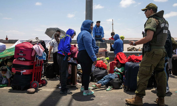 Peru declares state of emergency over expected migrant surge from Chile