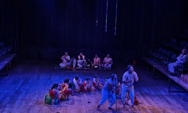 Manipuri Theatre stages 'Dhwajo Mestrir Moron', reviving Manipuri traditions