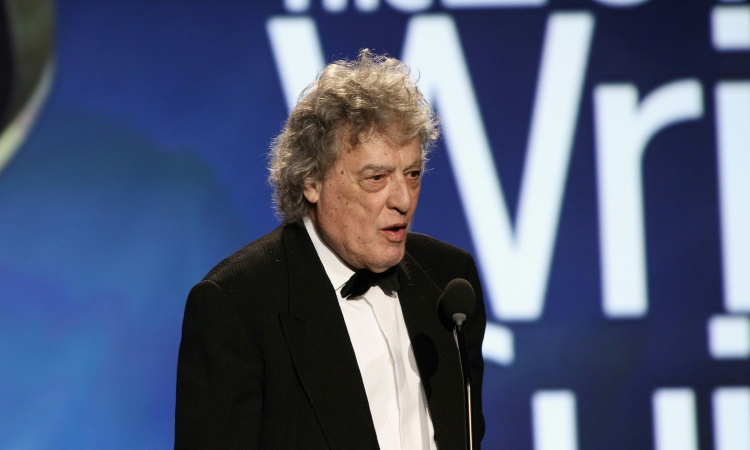 Oscar-winning UK playwright Tom Stoppard dies aged 88