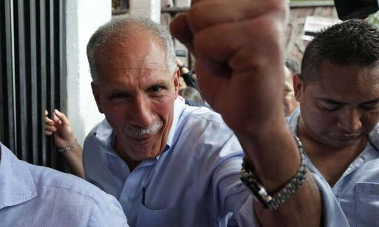 Trump-backed candidate leads Honduras poll