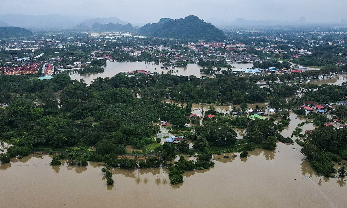Flood-hit Asia regions saw highest November rains since 2012: AFP analysis