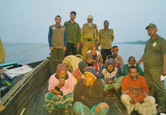 10 fishermen landed in Bagerhat jail for illegal fishing in Sundarbans
