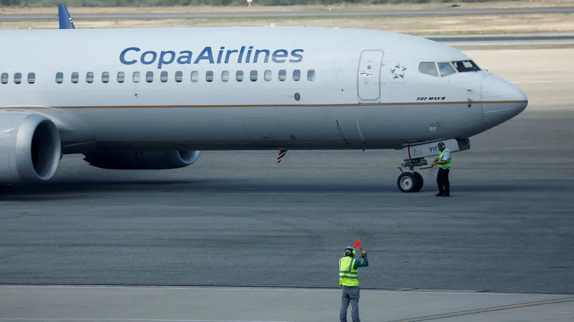 Panama airlines halt flights to Venezuela for 2 days