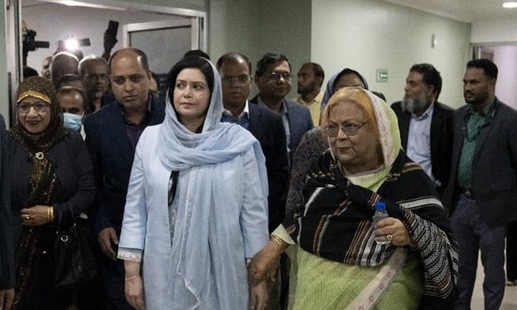 Dr Zubaida Rahman arrives in Dhaka