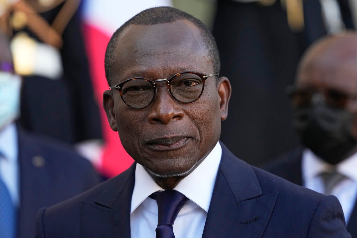 Benin presidency says still in control despite coup attempt