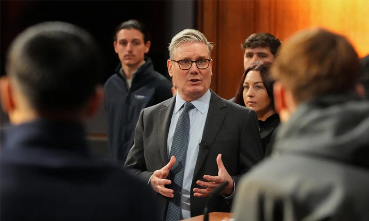 UK's Starmer launches Tiktok account despite ban