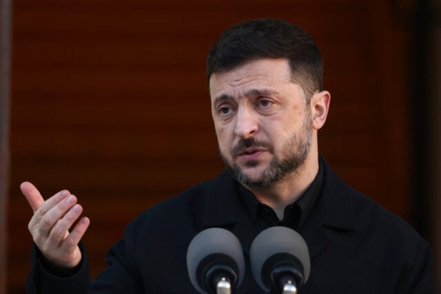 Zelensky says Kyiv has no right to cede land to Russia