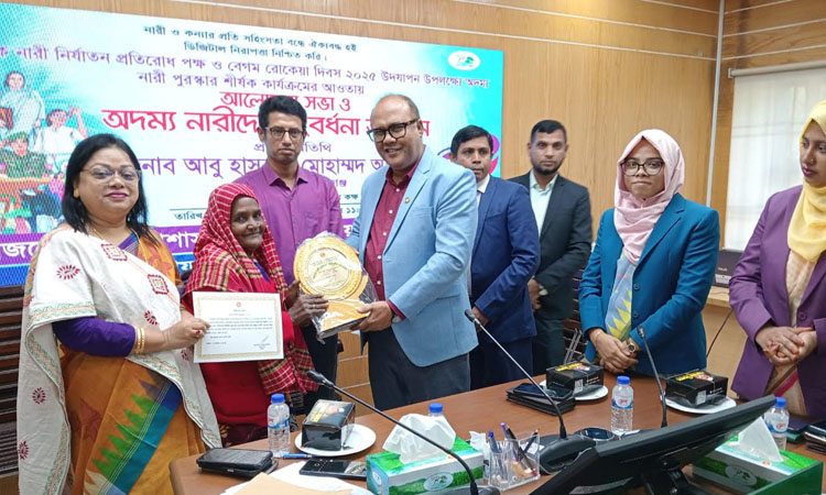10 women honored in Habiganj