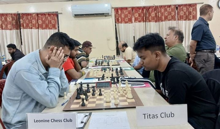Titas Club, Bangladesh Navy take joint lead