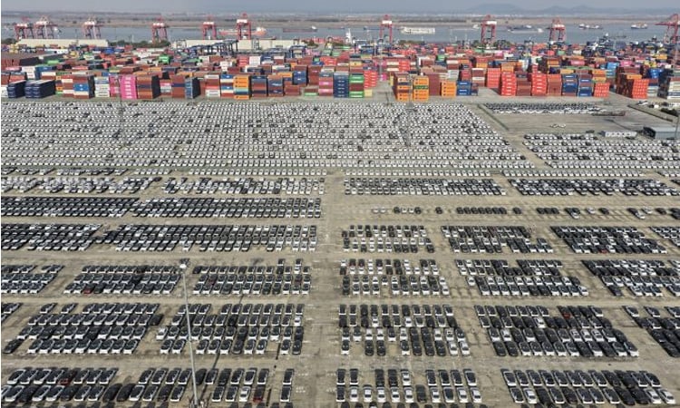 Global trade set to top $35 trillion in 2025: UN