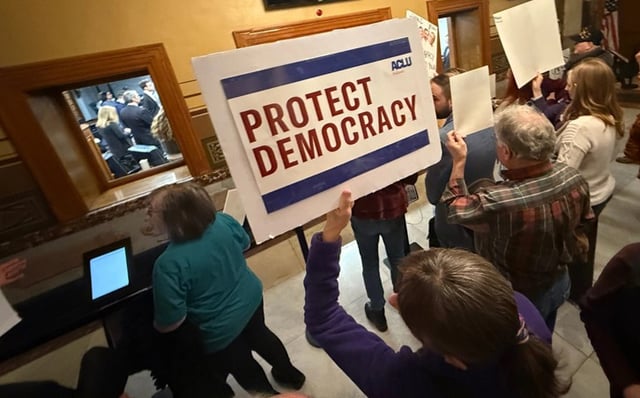 Indiana rejects Trump-backed push to erase Democratic seats