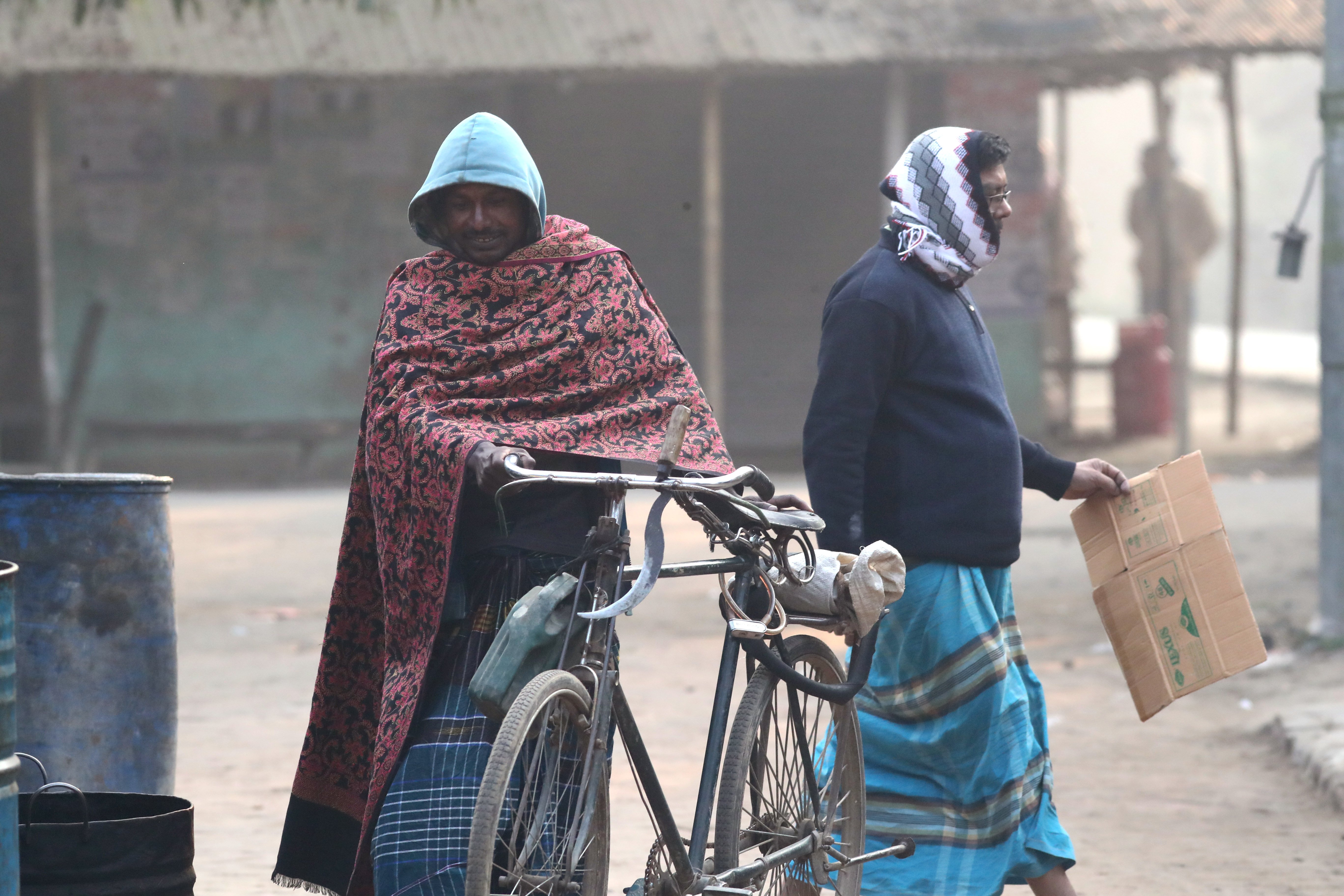 Tetulia records 9.3øC as dry spell grips country