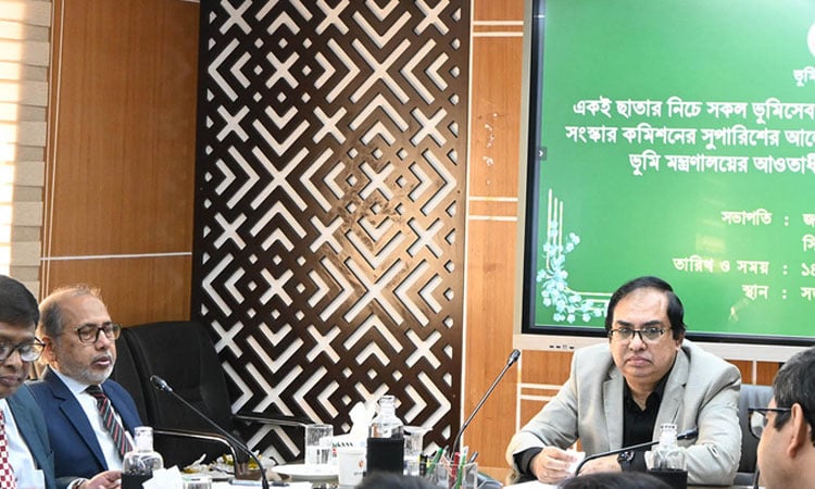 Land registration should be brought under Land Ministry: Senior Secretary