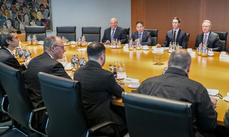 Zelensky, US envoys to push on with Ukraine talks in Berlin on Monday