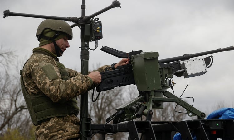 Russia says has control of key Ukrainian city of Kupiansk