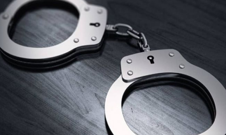 RAB arrests parents of prime suspect Faisal in Hadi attack