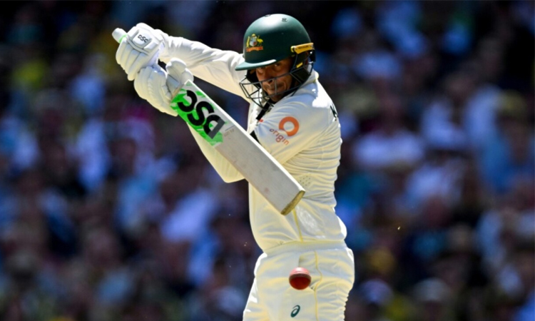 Khawaja revels in late lifeline as Australia 194-5 in 3rd Ashes Test