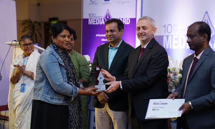 18 journalists receive Migration Media Award