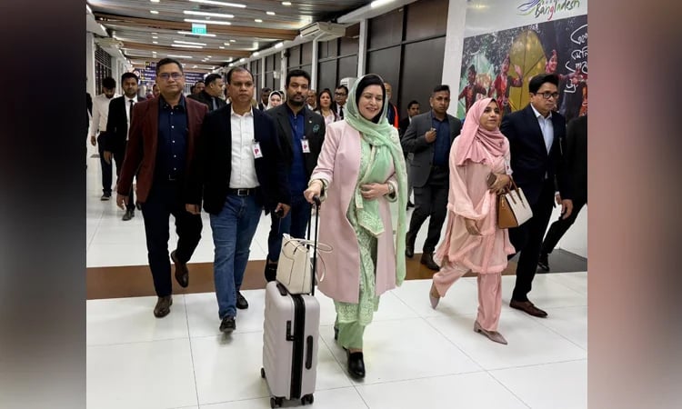 Dr Zubaida Rahman returns to London