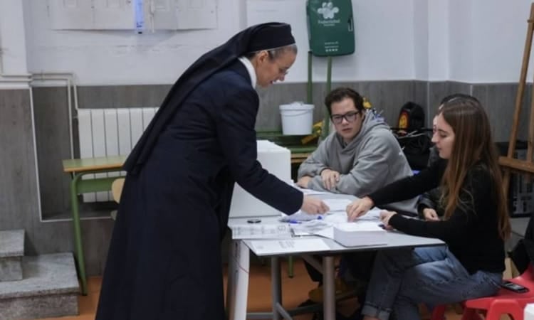 Ruling Socialists crushed in Spain regional vote