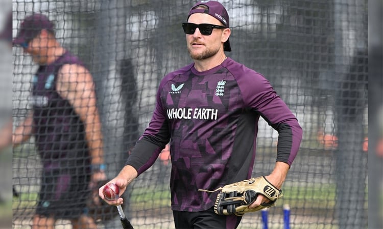 McCullum admits errors in Ashes preparations as England look to salvage pride