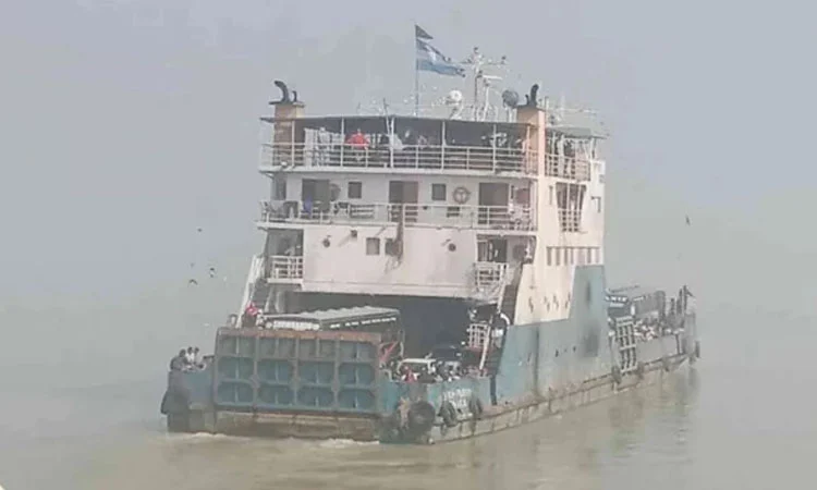 Aricha-Kazirhat ferry services resume after 11 hours