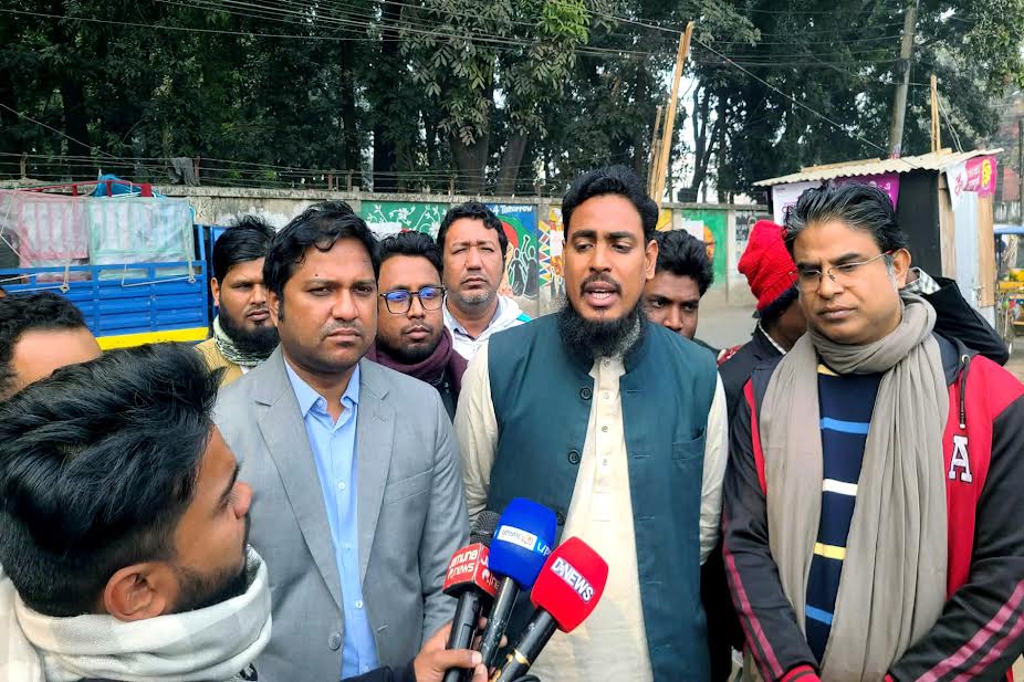 Not gunmen, prosecuting murderers can ensure politicians' security: Akhter