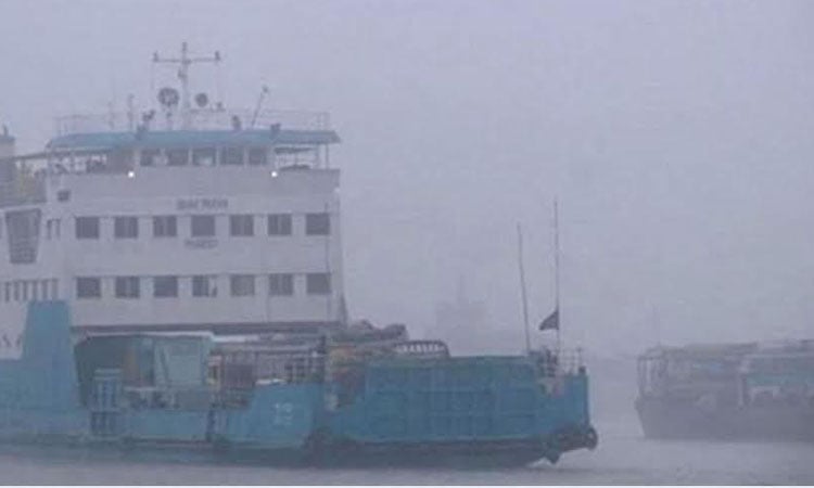 Ferry services on Aricha -Kazirhat, Paturia -Daulatdia suspended 
