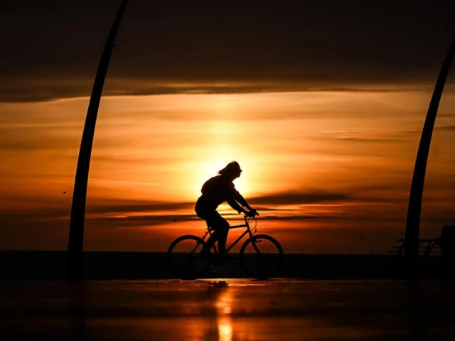 2025 was UK's hottest and sunniest year on record