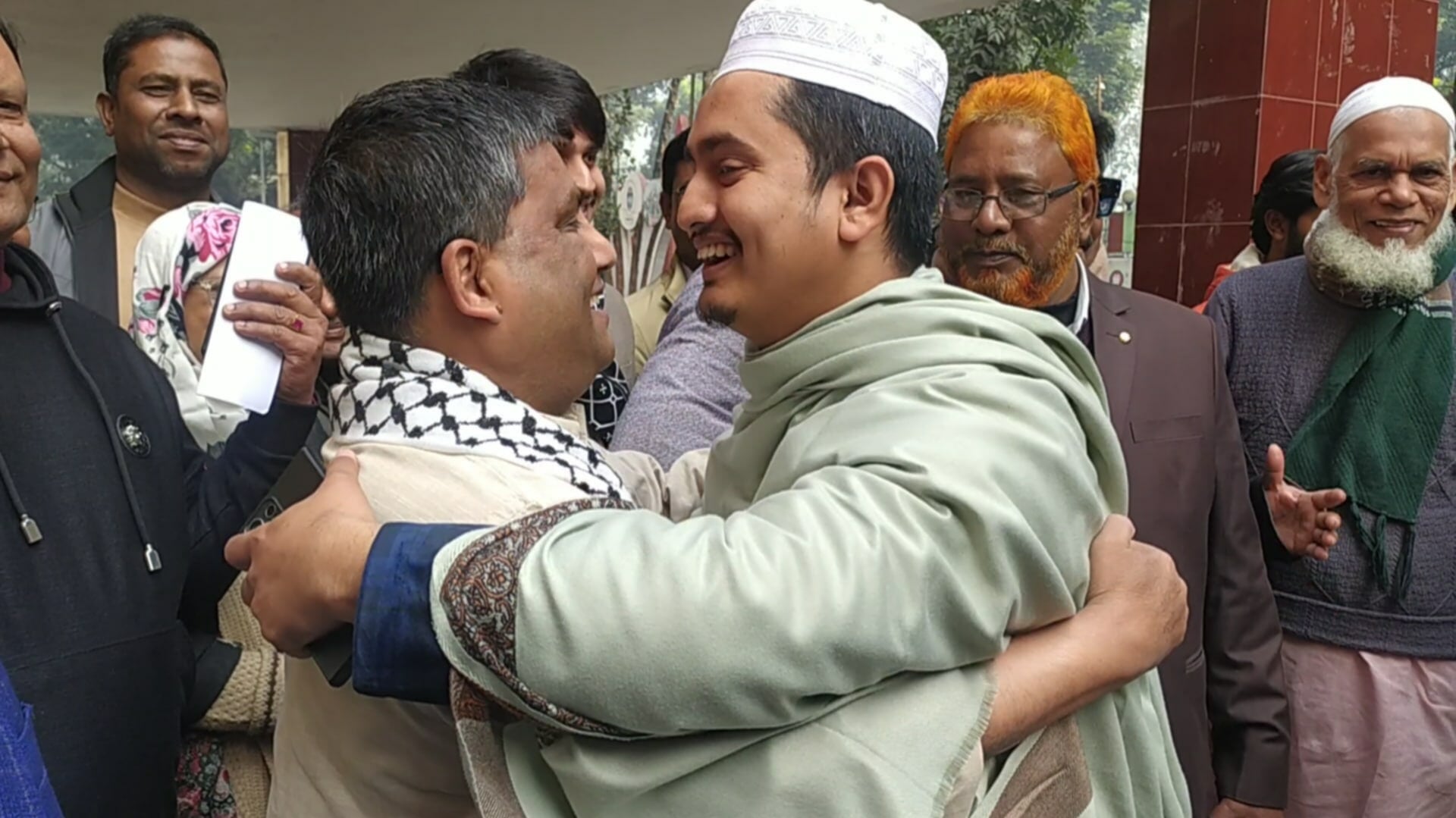 Sarjis, Naushad vow to work together to develop Panchagarh 