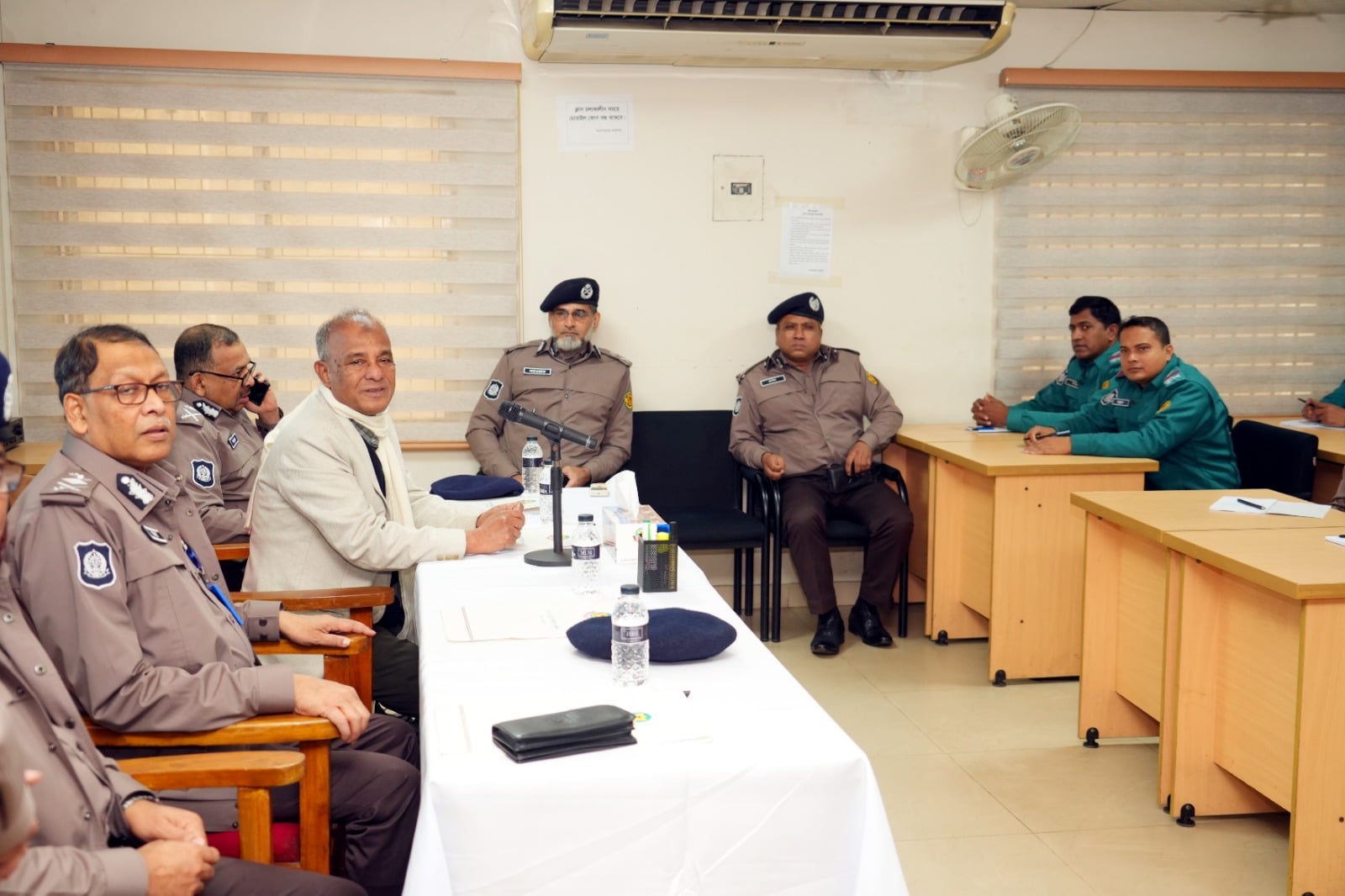 Jahangir visits police training on election duties