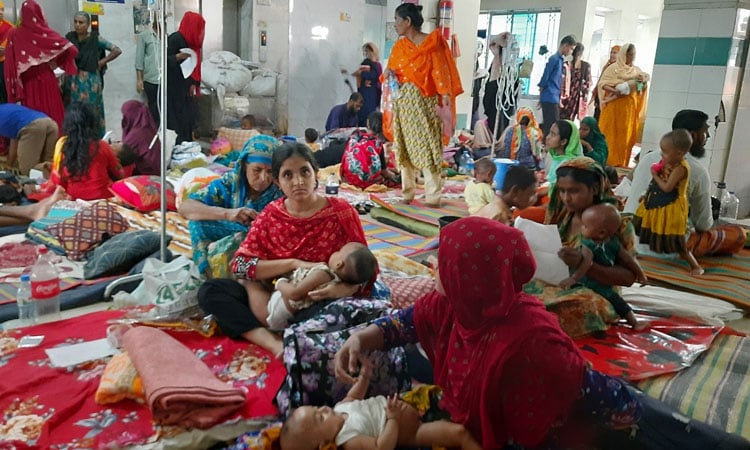 Cold wave triggers spike in winter illnesses, caution advised