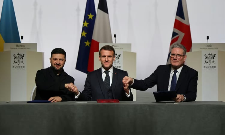 Western allies agree Ukraine guarantees after Paris 'progress'