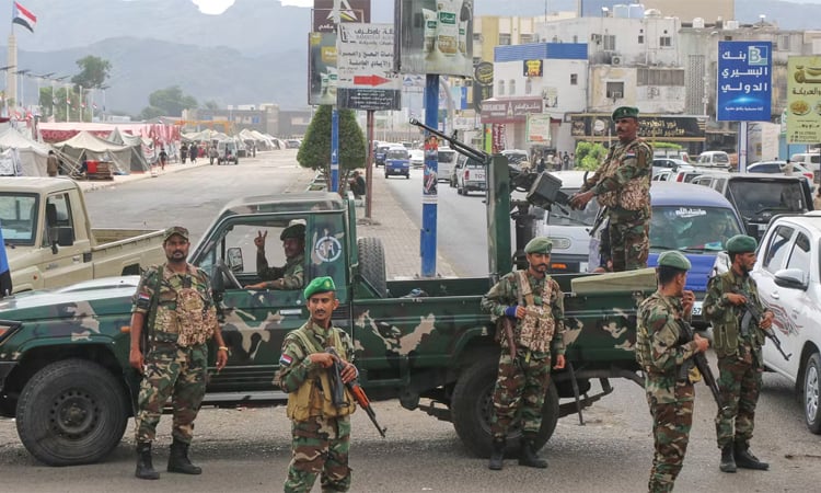 Saudi Arabia-led coalition carries out 'limited' strikes in Yemen