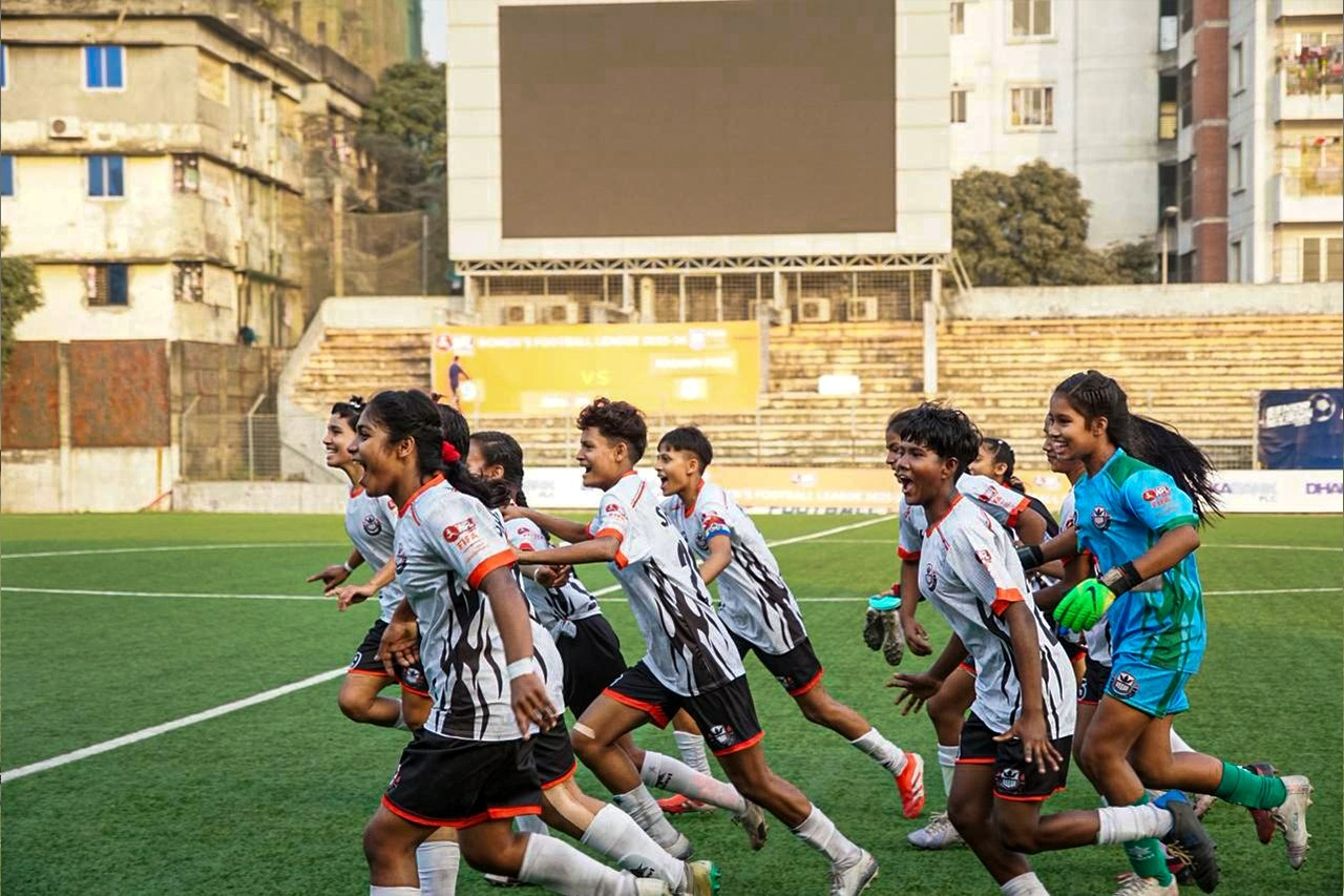 Suddopuskorini post big win as Mim, Payel slame hat-trick