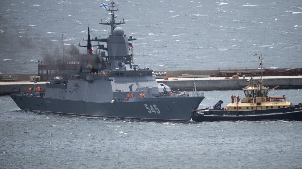 Russia joins Chinese, Iran warships for drills off S.Africa