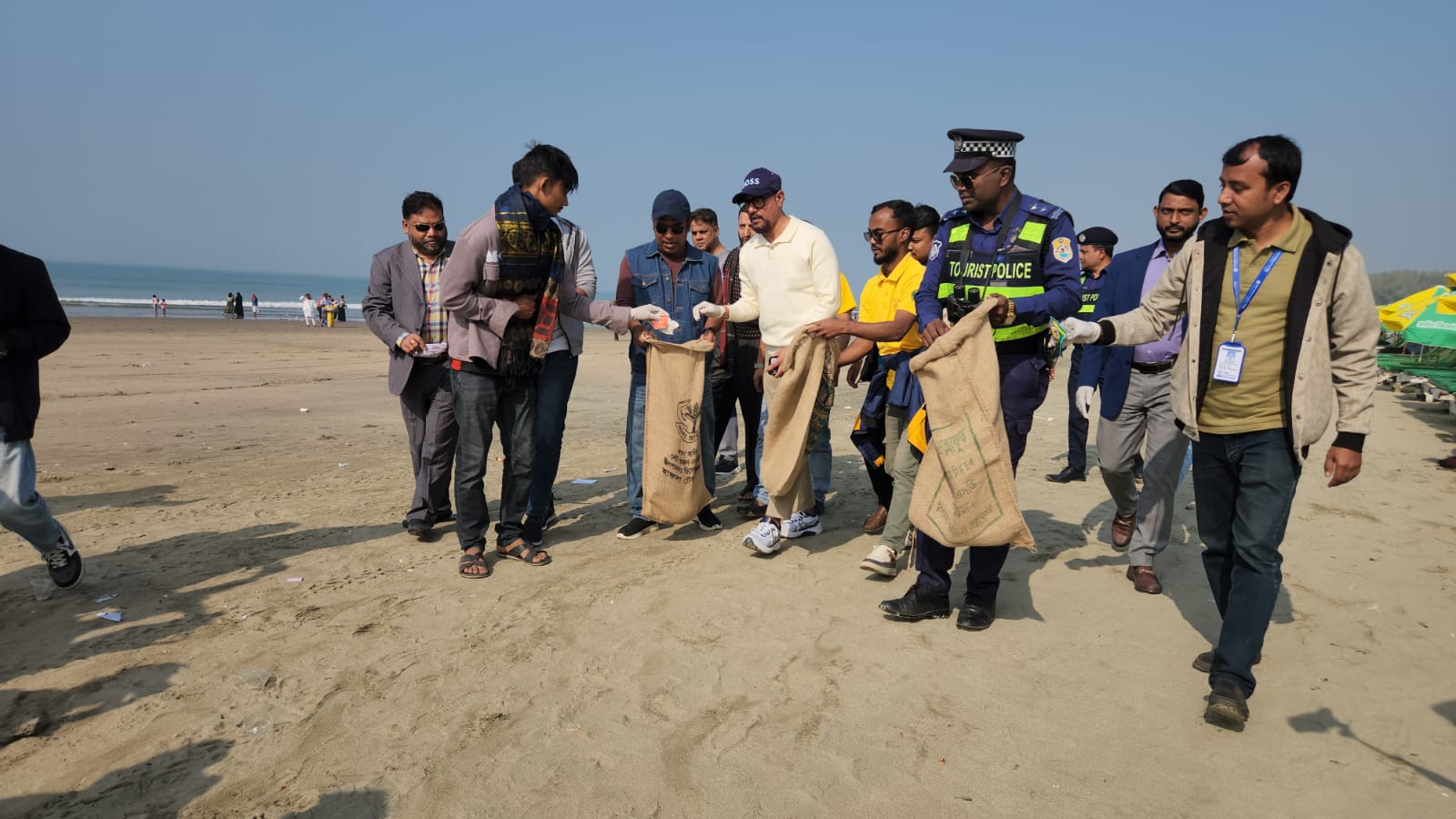 250 kg waste collected in one-hour cleanup at Cox’s Bazar beach