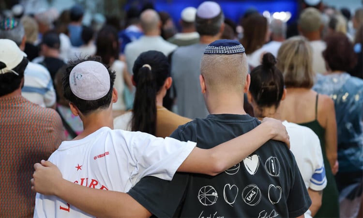 Australia recalls parliament early to pass hate speech, gun laws