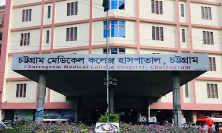 Teknaf boarder shootout injured Huzaifa being shifted to Dhaka in critical condition